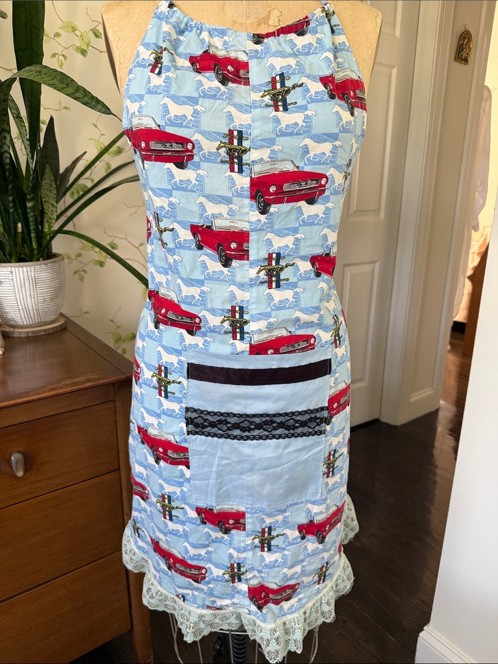 Vintage Apron Covertible FORD Mustang Car Fabric with Pocket - Handmade
